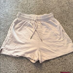 H&M Women's Shorts - Light pink